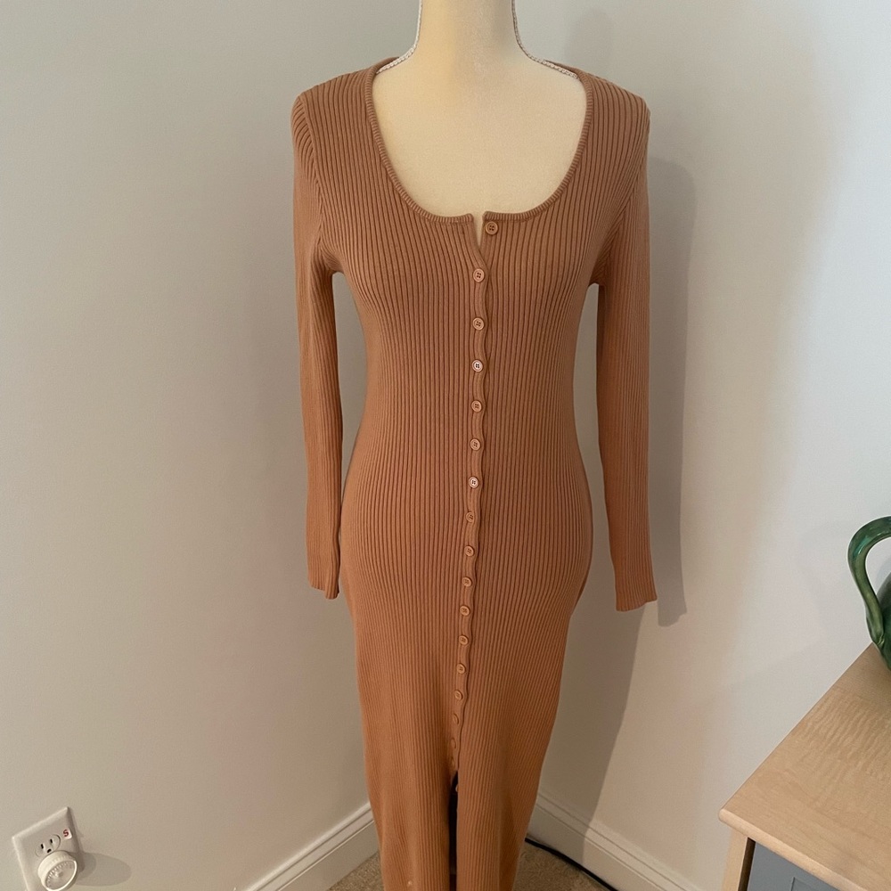 VICI Tan/camel colored sweater dress with buttons